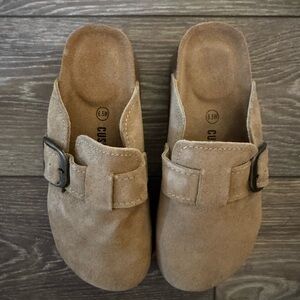 Kids Tan Suede Buckle Slippers